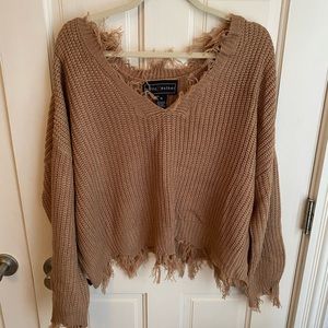 Cropped Frayed Hem Sweater